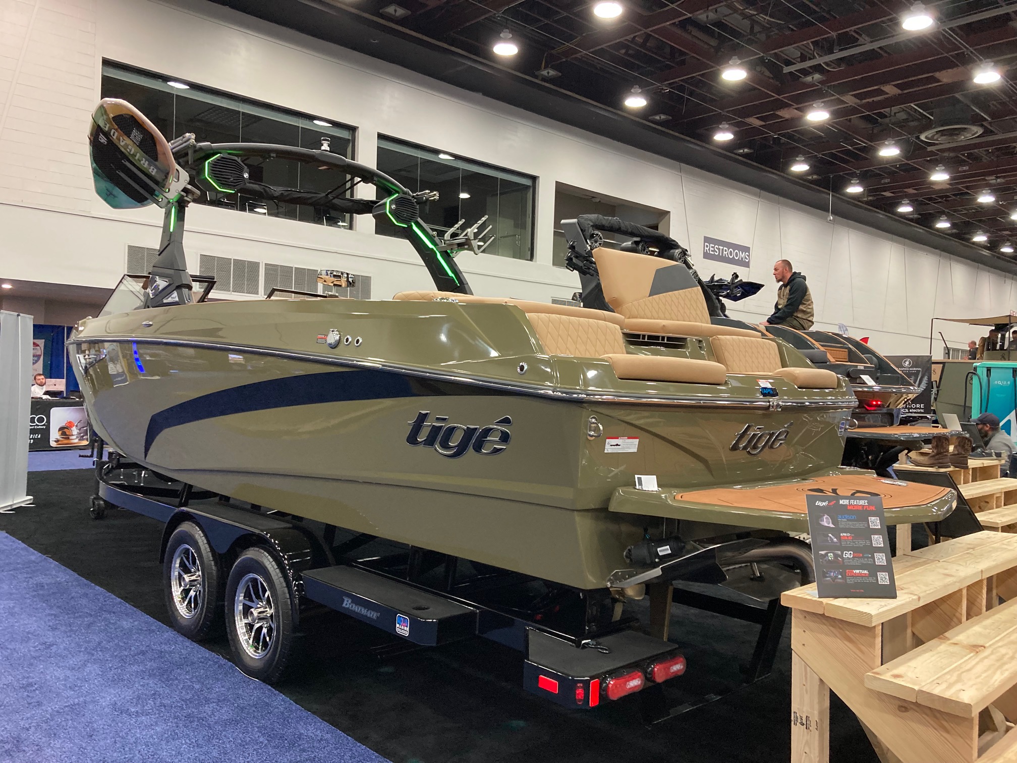 GALLERY 2025 Progressive Detroit Boat Show at Huntington Place AmericaJR