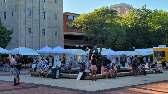 Ann Arbor Art Fair Fills 30 Downtown Blocks With Nearly 1000 Artists